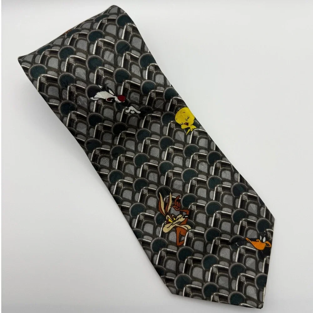 Looney Tunes Mania Tie OS Vintage 90s Bugs Bunny Daffy Duck Grey Geometric Retro